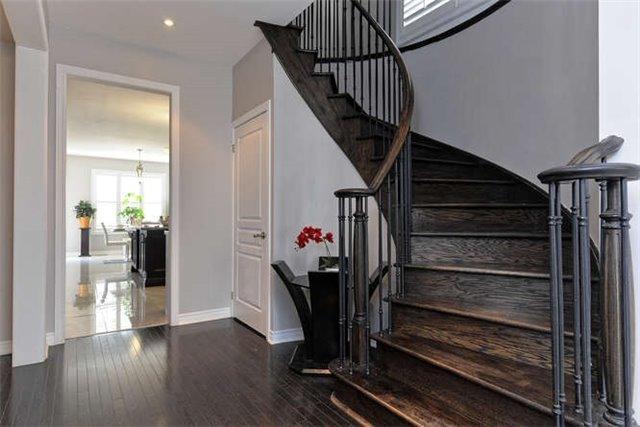 19 Gorman Ave, House detached with 4 bedrooms, 5 bathrooms and 2 parking in Vaughan ON | Image 7