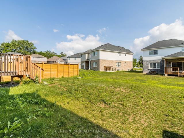 3637 Allen Trail Rdge, House detached with 4 bedrooms, 5 bathrooms and 4 parking in Fort Erie ON | Image 30
