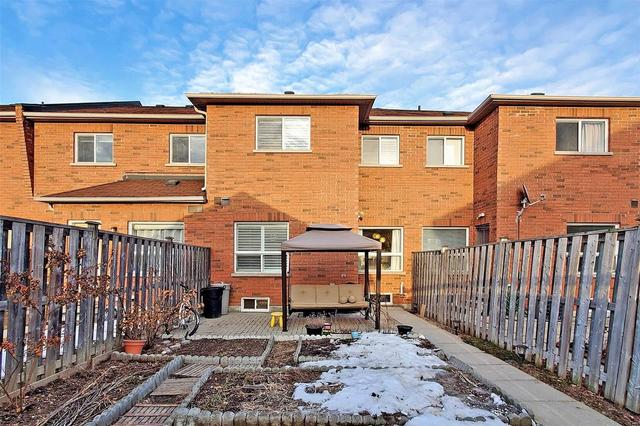 486 The Bridle Walk, House attached with 3 bedrooms, 4 bathrooms and 2 parking in Markham ON | Image 29