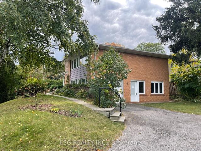59 Ravenscroft Circ, House detached with 3 bedrooms, 3 bathrooms and 4 parking in Toronto ON | Image 19