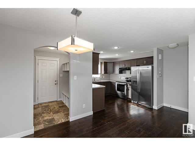 2267 Casey Cr Sw, House detached with 4 bedrooms, 3 bathrooms and 4 parking in Edmonton AB | Image 15