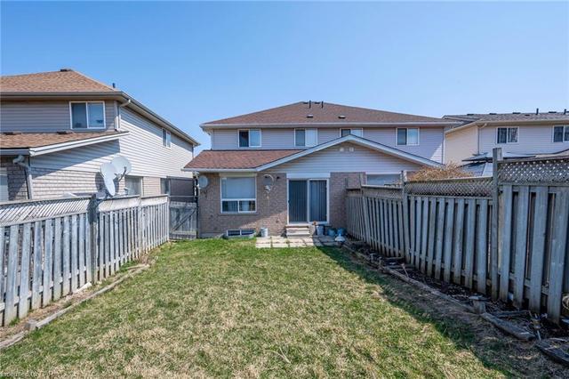 77 Hawkins Drive, House semidetached with 4 bedrooms, 2 bathrooms and 2 parking in Cambridge ON | Image 19