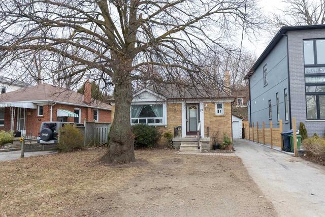 57 Cynthia Rd, House detached with 3 bedrooms, 2 bathrooms and 5 parking in Toronto ON | Image 23