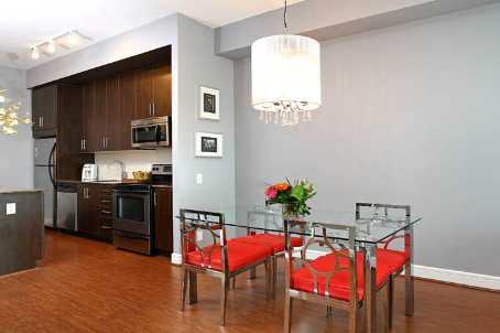 s514 - 112 George St, Condo with 2 bedrooms, 1 bathrooms and 1 parking in Toronto ON | Image 5