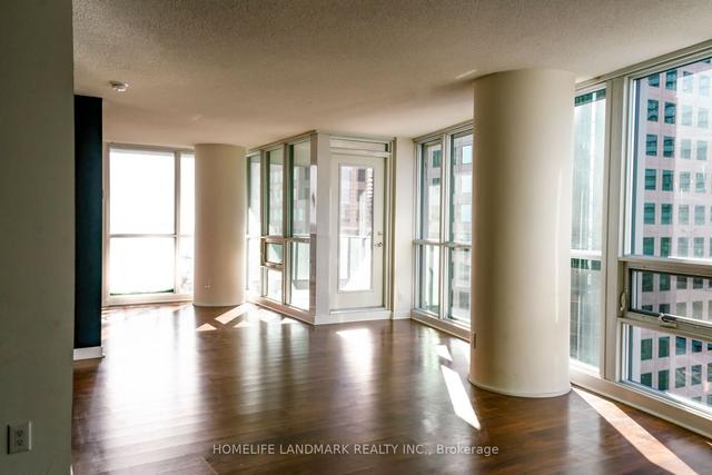 1112 - 33 Bay St, Condo with 2 bedrooms, 2 bathrooms and 1 parking in Toronto ON | Image 30