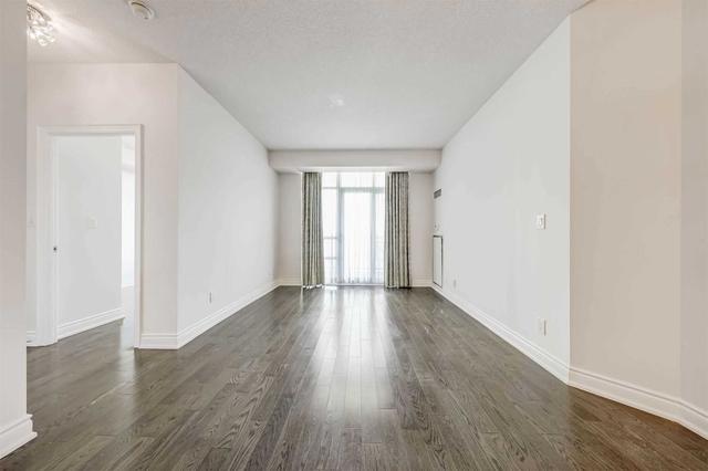 914 - 10 Bloorview Pl, Condo with 2 bedrooms, 2 bathrooms and 1 parking in Toronto ON | Image 3