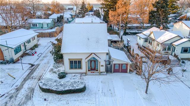 92 Bayview Drive, House detached with 3 bedrooms, 1 bathrooms and 2 parking in St. Catharines ON | Image 20