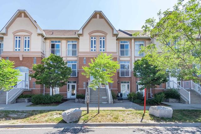 20 - 9 Pine St, Townhouse with 2 bedrooms, 1 bathrooms and 1 parking in Toronto ON | Card Image