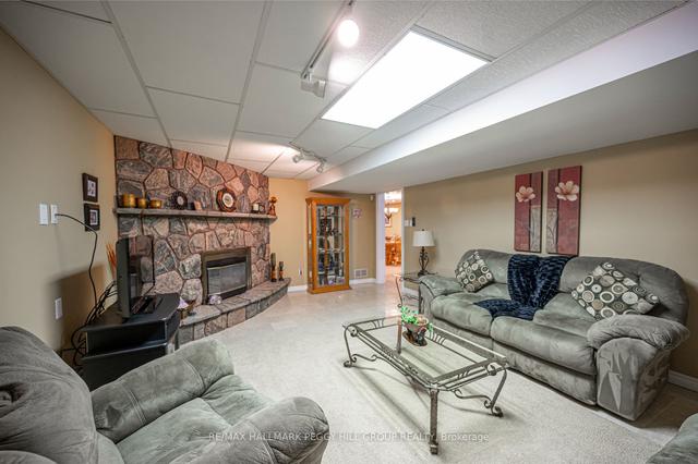 31 Brule St, House detached with 5 bedrooms, 4 bathrooms and 6 parking in Penetanguishene ON | Image 13