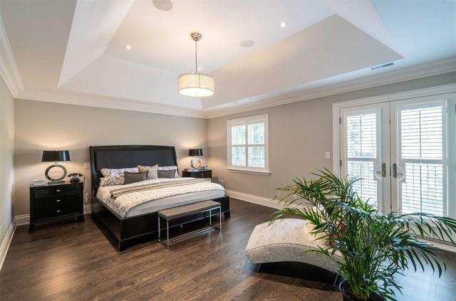 77 Van Dusen Blvd, House detached with 4 bedrooms, 4 bathrooms and 6 parking in Toronto ON | Image 8