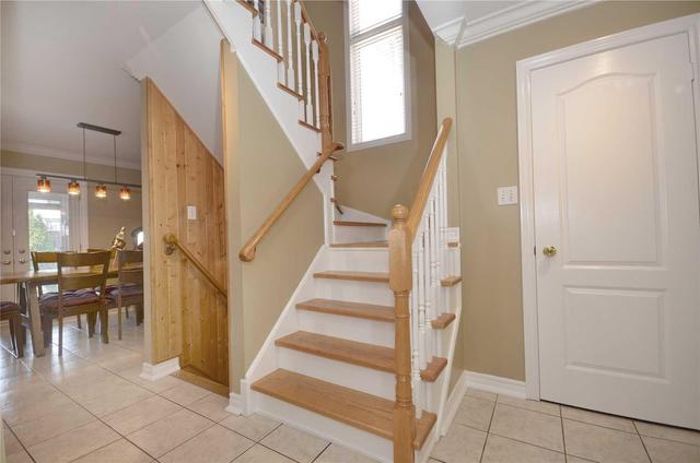 96 Orchid Dr, House detached with 3 bedrooms, 4 bathrooms and 2 parking in Brampton ON | Image 5