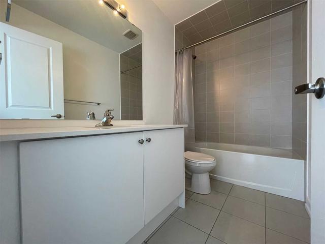 106 Dalhousie St, Townhouse with 3 bedrooms, 2 bathrooms and 2 parking in Vaughan ON | Image 15