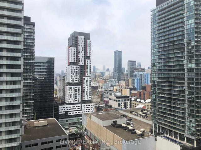 2411 - 87 Peter St, Condo with 1 bedrooms, 1 bathrooms and 0 parking in Toronto ON | Image 5