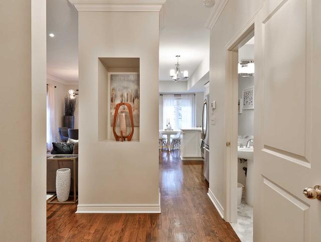 th#1 - 180 Merton St, Townhouse with 3 bedrooms, 3 bathrooms and 1 parking in Toronto ON | Image 6