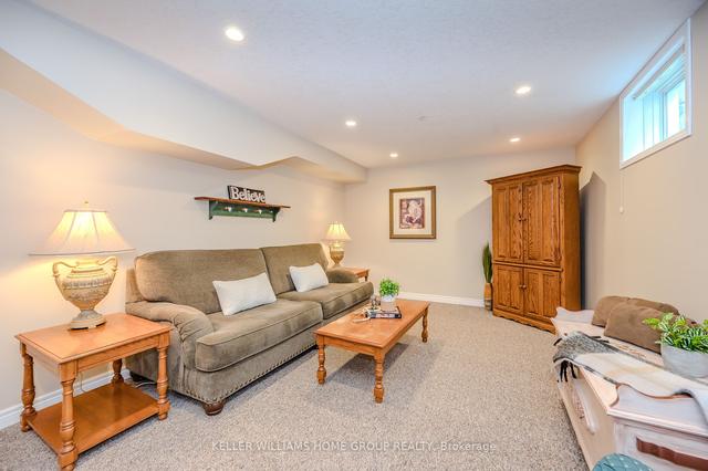 15 Wiltshire Pl, House detached with 3 bedrooms, 3 bathrooms and 6 parking in Guelph ON | Image 24