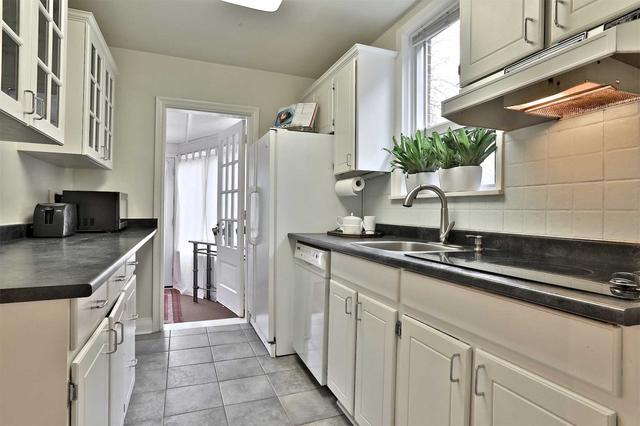 25 Rowley Ave, House semidetached with 3 bedrooms, 2 bathrooms and 2 parking in Toronto ON | Image 3