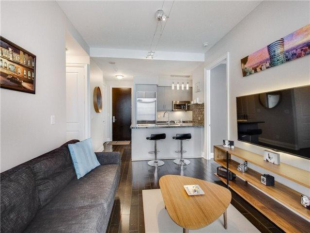 Lph4 - 50 Absolute Ave, Condo with 2 bedrooms, 2 bathrooms and 1 parking in Mississauga ON | Image 7