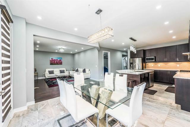9 Grendon Cres, House detached with 5 bedrooms, 6 bathrooms and 6 parking in Brampton ON | Image 8