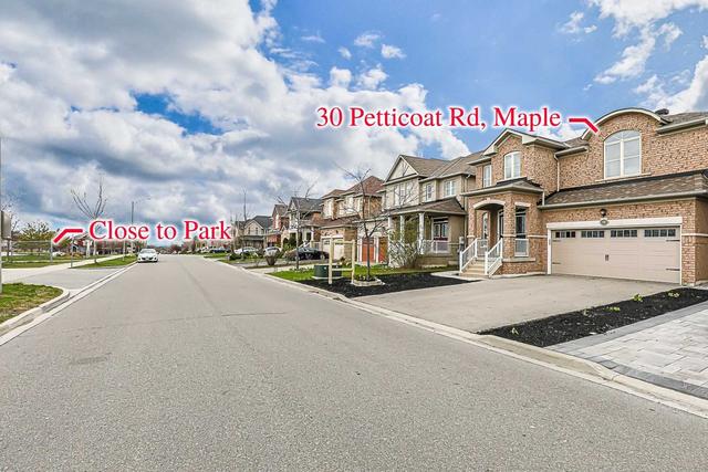 30 Petticoat Rd, House detached with 4 bedrooms, 5 bathrooms and 6 parking in Vaughan ON | Image 30