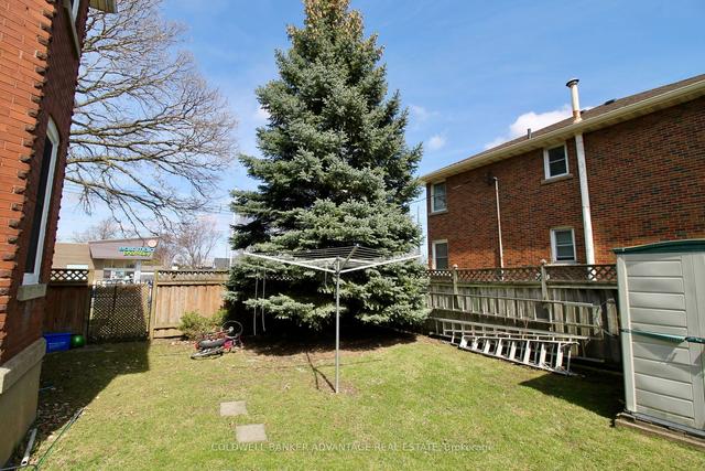 819 East Main St, House detached with 3 bedrooms, 2 bathrooms and 7 parking in Welland ON | Image 16
