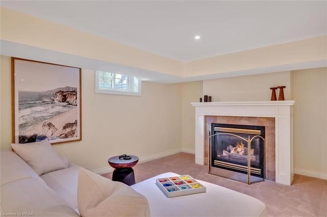 502 Weller Street, House detached with 6 bedrooms, 3 bathrooms and 3 parking in Peterborough ON | Image 36