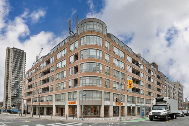 617 - 5 Rosehill Ave, Condo with 2 bedrooms, 2 bathrooms and 1 parking in Toronto ON | Image 12