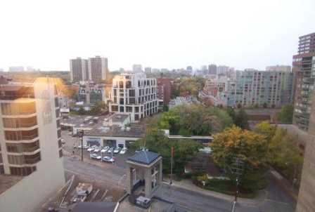 1204 - 40 Scollard St, Condo with 1 bedrooms, 1 bathrooms and 1 parking in Toronto ON | Image 9