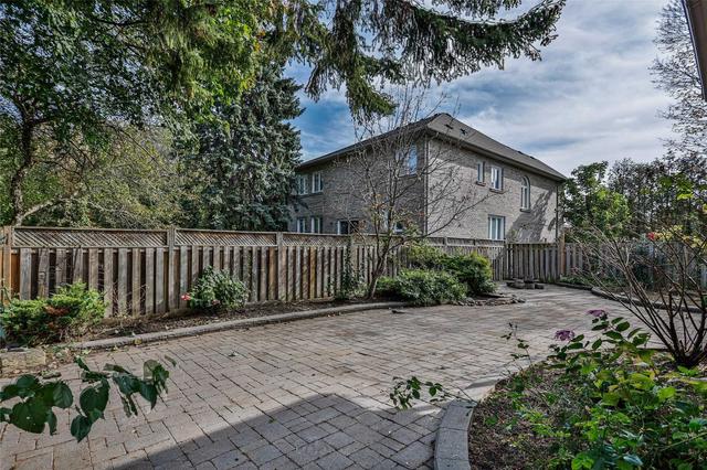 293 Ruggles Ave, House detached with 2 bedrooms, 3 bathrooms and 6 parking in Richmond Hill ON | Image 30