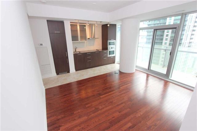 2008 - 14 York St, Condo with 2 bedrooms, 2 bathrooms and 1 parking in Toronto ON | Image 4