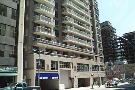 407 - 105 Victoria St, Condo with 1 bedrooms, 1 bathrooms and null parking in Toronto ON | Image 1