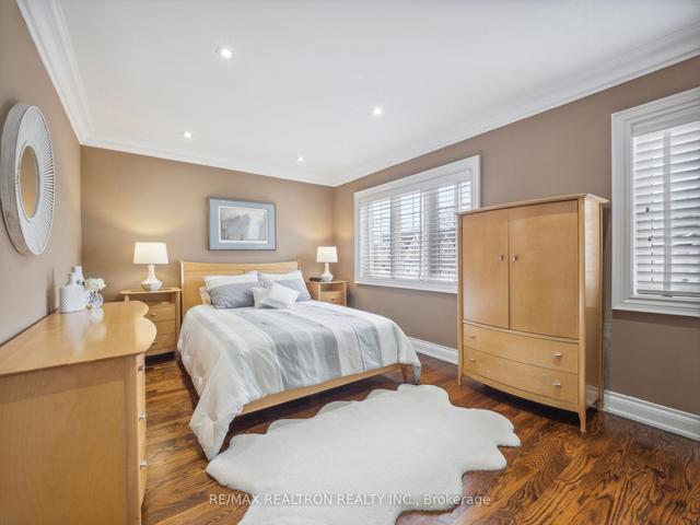 412 Deloraine Ave, House detached with 3 bedrooms, 4 bathrooms and 3 parking in Toronto ON | Image 18