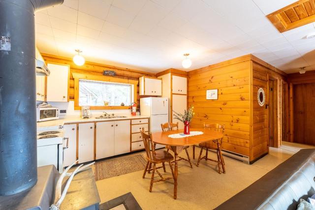 857 Riondel Rd, House detached with 3 bedrooms, 2 bathrooms and null parking in Central Kootenay A BC | Image 21