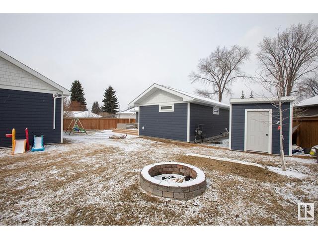 8803 65 Av Nw, House detached with 4 bedrooms, 3 bathrooms and 6 parking in Edmonton AB | Image 50