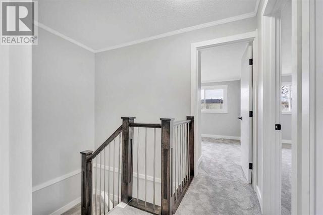 4312 5 Avenue Se, House attached with 3 bedrooms, 1 bathrooms and 2 parking in Calgary AB | Image 12