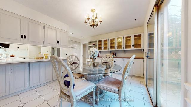 172 Gordon Rd, House detached with 5 bedrooms, 5 bathrooms and 8 parking in Toronto ON | Image 14