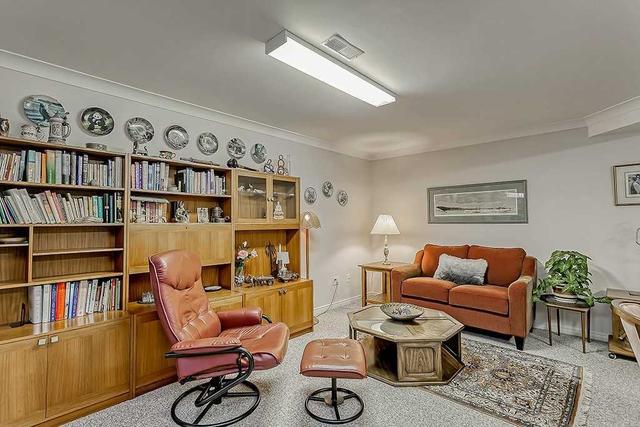 51 Longyear Dr, House detached with 3 bedrooms, 3 bathrooms and 4 parking in Hamilton ON | Image 25
