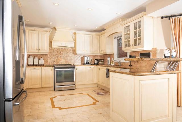 1386 Heritage Way, House detached with 4 bedrooms, 5 bathrooms and 6 parking in Oakville ON | Image 23