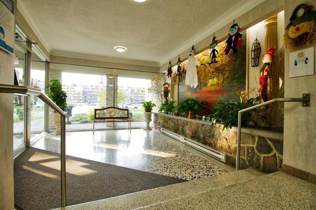 406 - 11 Woodman Dr S, Condo with 2 bedrooms, 1 bathrooms and 1 parking in Hamilton ON | Image 24