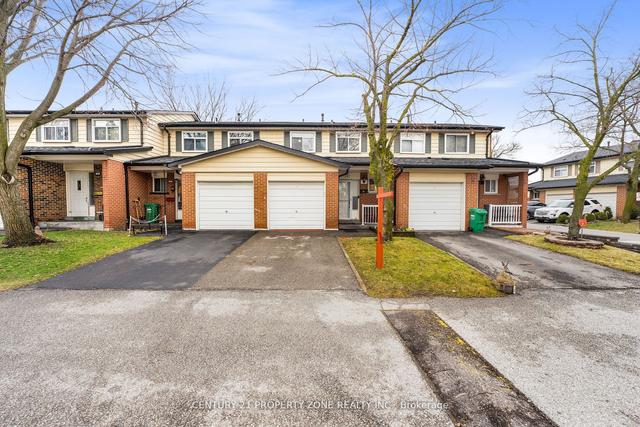 16 Vodden Crt, Townhouse with 3 bedrooms, 2 bathrooms and 2 parking in Brampton ON | Image 12