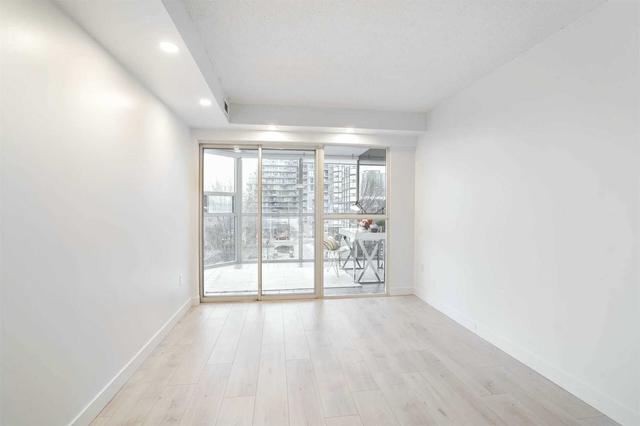 412 - 701 King St W, Condo with 2 bedrooms, 2 bathrooms and 1 parking in Toronto ON | Image 5