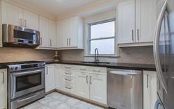 28 Collinson Blvd, House detached with 3 bedrooms, 2 bathrooms and 4 parking in Toronto ON | Image 7