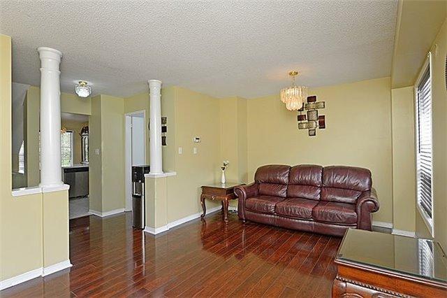 06 - 57 Brickyard Way, Townhouse with 3 bedrooms, 2 bathrooms and 1 parking in Brampton ON | Image 4