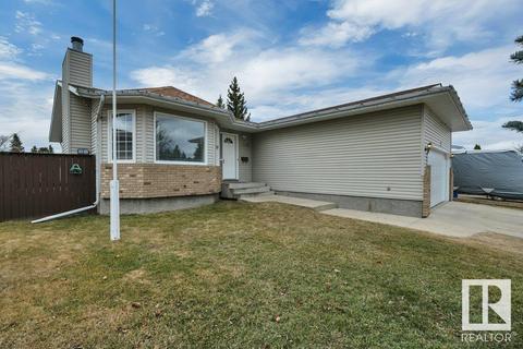 112 Northwood Cr, House detached with 5 bedrooms, 3 bathrooms and null parking in Wetaskiwin AB | Card Image