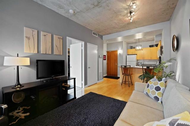 403 - 36 Charlotte St, Condo with 1 bedrooms, 1 bathrooms and 0 parking in Toronto ON | Image 7