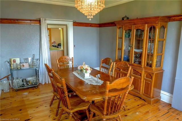 50 North Water Street, House detached with 4 bedrooms, 2 bathrooms and 5 parking in Kawartha Lakes ON | Image 7