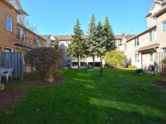 33 - 45 Bristol Rd E, Townhouse with 3 bedrooms, 3 bathrooms and 3 parking in Mississauga ON | Image 15