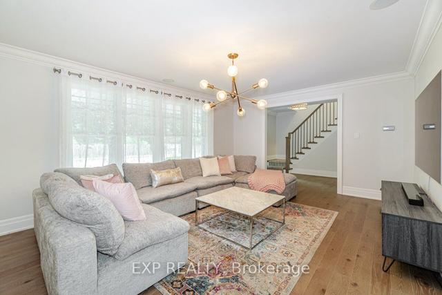 5053 Spruce Ave, House detached with 4 bedrooms, 3 bathrooms and 4 parking in Burlington ON | Image 36