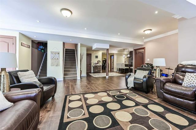 98 Isaiah Dr, House detached with 4 bedrooms, 5 bathrooms and 6 parking in Vaughan ON | Image 25