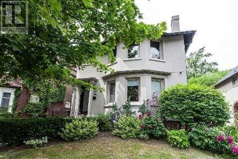 152 Highbourne Rd, House detached with 6 bedrooms, 3 bathrooms and 3 parking in Toronto ON | Image 1