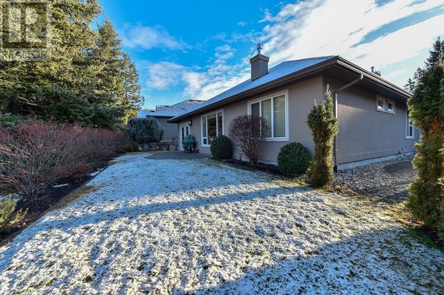 4528 Gallaghers Edgewood Drive, House detached with 2 bedrooms, 2 bathrooms and 2 parking in Kelowna BC | Image 32